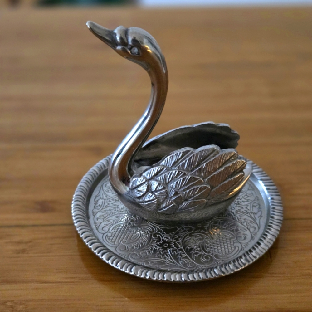 Vintage Silver alloys 💍 holder